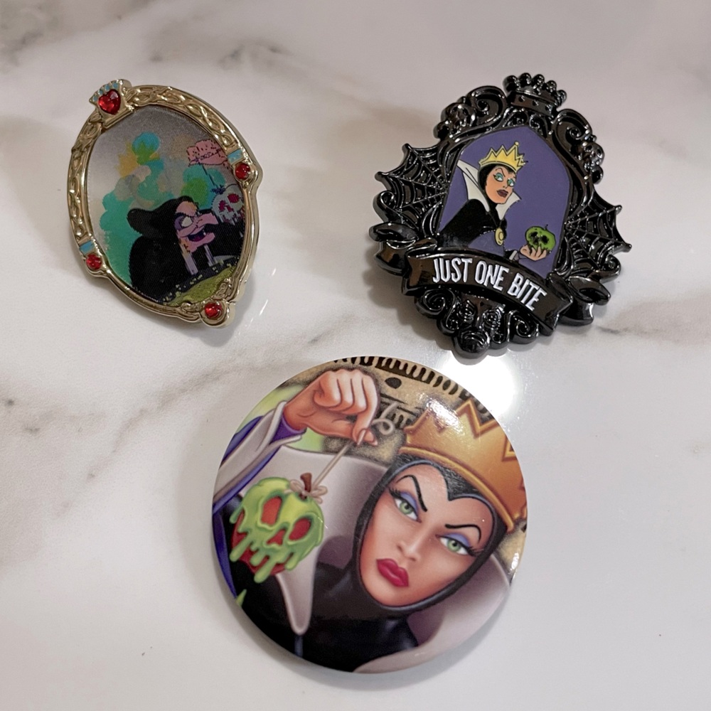 Lot of Disney: Evil Queen pins